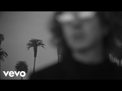 Youtube: Beck - Thinking About You