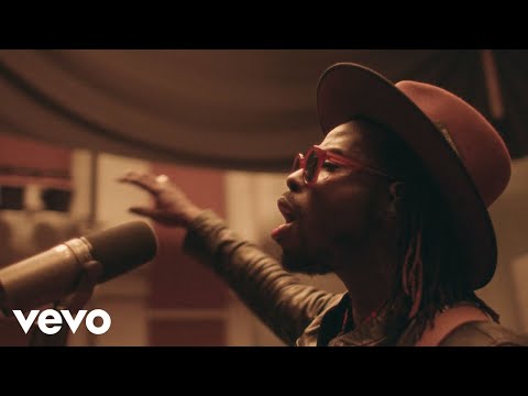 Youtube: Black Pumas - Colors (Live at Abbey Road Studios)