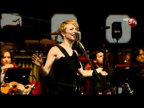 Youtube: Sting Live in South America 2011 (Englishman in New York)