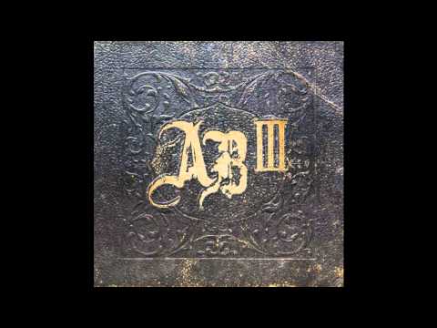Youtube: Alter Bridge - Wonderful Life