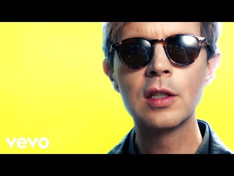 Youtube: Beck - Wow (Official Music Video)