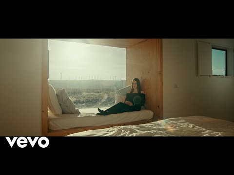 Youtube: Marina Kaye - The Freedom in Goodbye (Let it Go)
