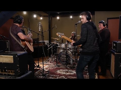 Youtube: The Neal Morse Band - So Far Gone (Official Video)