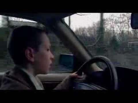 Youtube: Lee Buddah - Jung, dumm und gluecklich