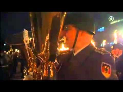 Youtube: Zapfenstreich Karl Theodor zu Guttenberg Deep Purple Smoke On The Water