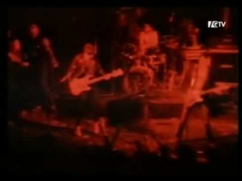 Youtube: the Stranglers - "No More Heroes" @ Paradiso, Amsterdam, november 1977