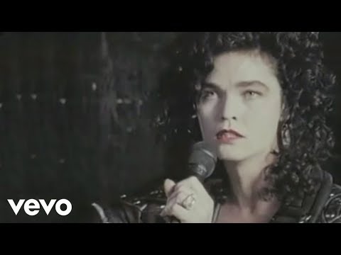 Youtube: Alannah Myles - Black Velvet