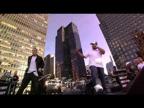 Youtube: Eminem - Not Afraid Live (HD)