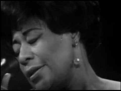 Youtube: Ella Fitzgerald - Summertime (1968)