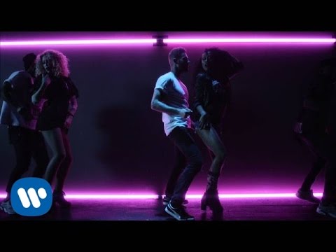 Youtube: M.Pokora - Voir la nuit s'emballer (Clip Officiel)