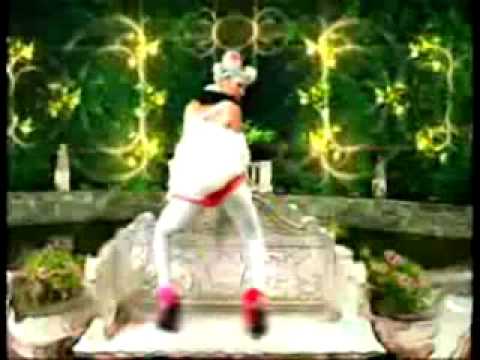 Youtube: Gwen Stefani - What You Waiting For?
