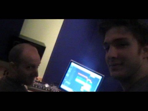 Youtube: Ricardo Munoz - The Last Time