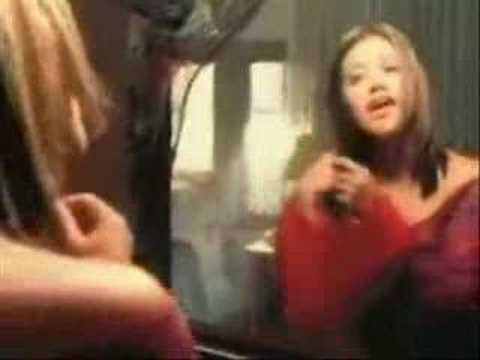 Youtube: kelly clarkson since u been gone