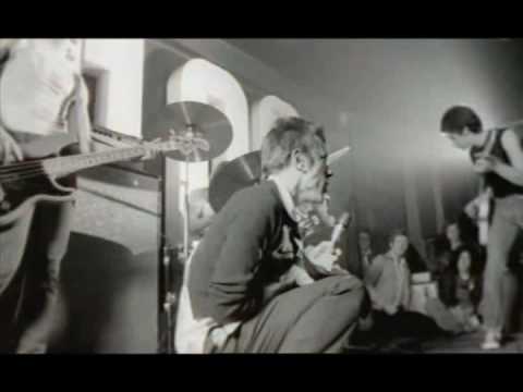 Youtube: The Real McKenzies - Droppin' Like Flies