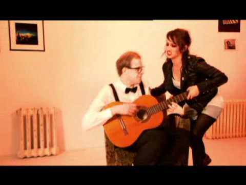 Youtube: The T.C.H.I.K. - Ich Und Mein Pony [Official Video]