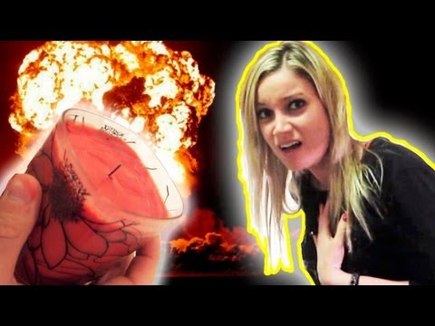 Youtube: FIRECRACKER CANDLE PRANK