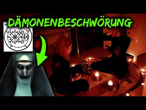 Youtube: Wir beschwören Valak! | ft. @thewitchofroses