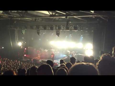 Youtube: Deftones - Change (Live @ Columbiahalle, Berlin 15.06.2016)