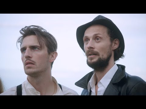 Youtube: Milliarden - Das erste Mal (offizielles Musikvideo)