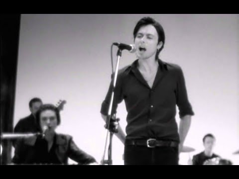 Youtube: Suede - Beautiful Ones (Official Video)