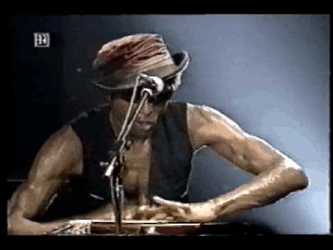 Youtube: KEZIAH JONES Blufunk Is ☆☆☆！