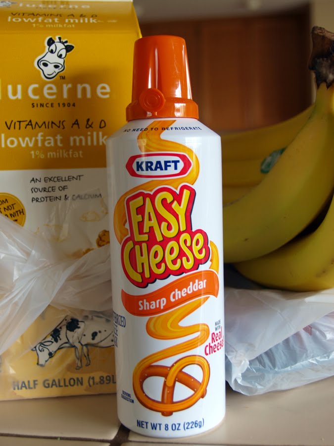 w cheese whiz can